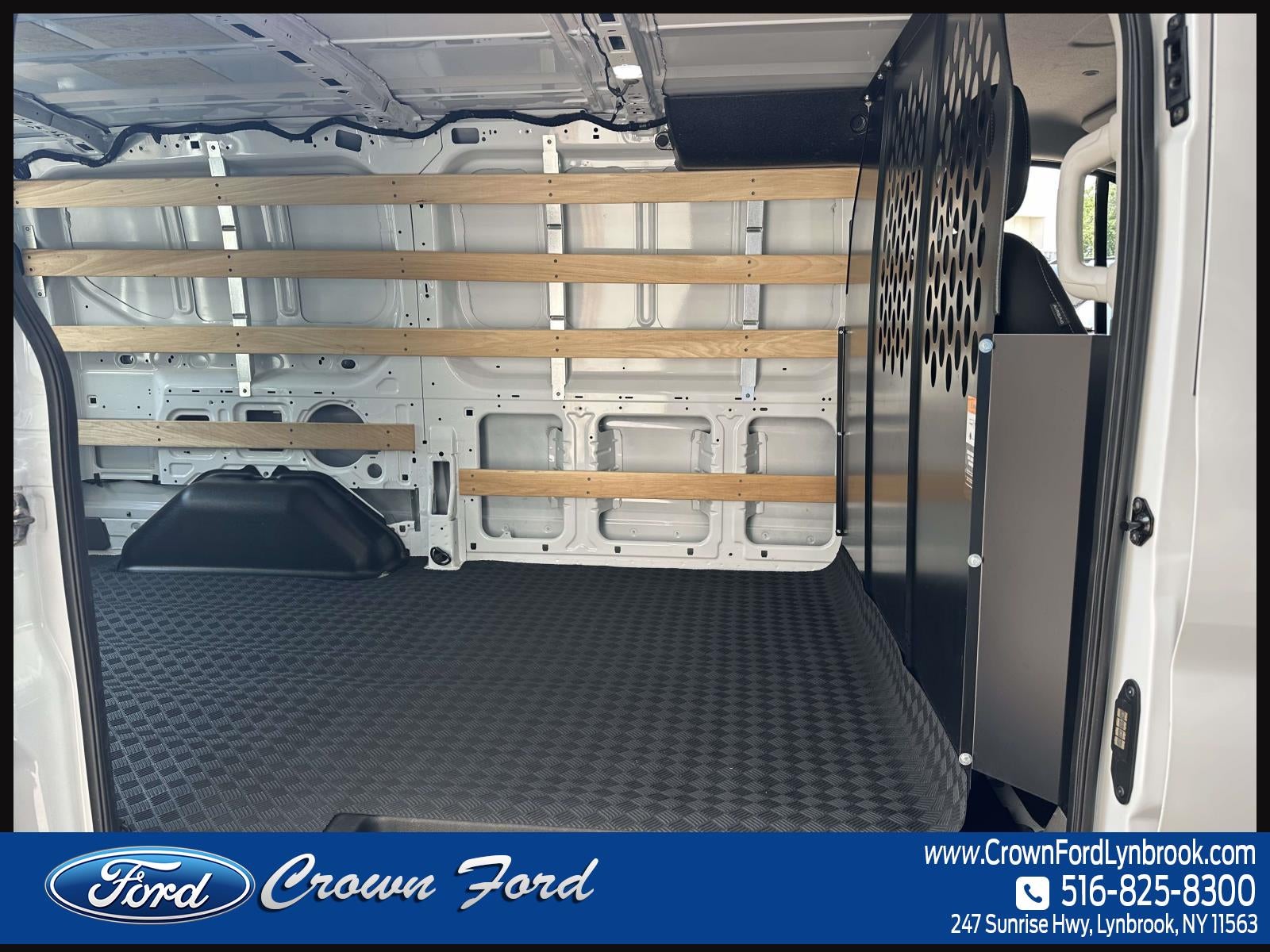 2025 Ford Transit Cargo Van T-250 130 Low Rf 9070 GVWR RWD