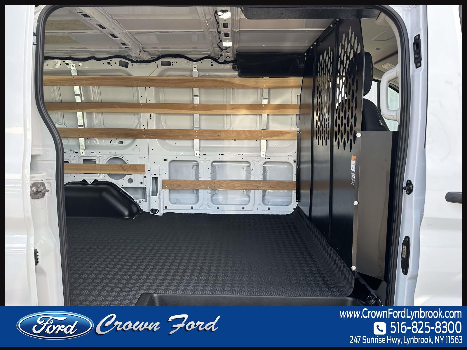 2025 Ford Transit Cargo Van T-250 130 Low Rf 9070 GVWR RWD