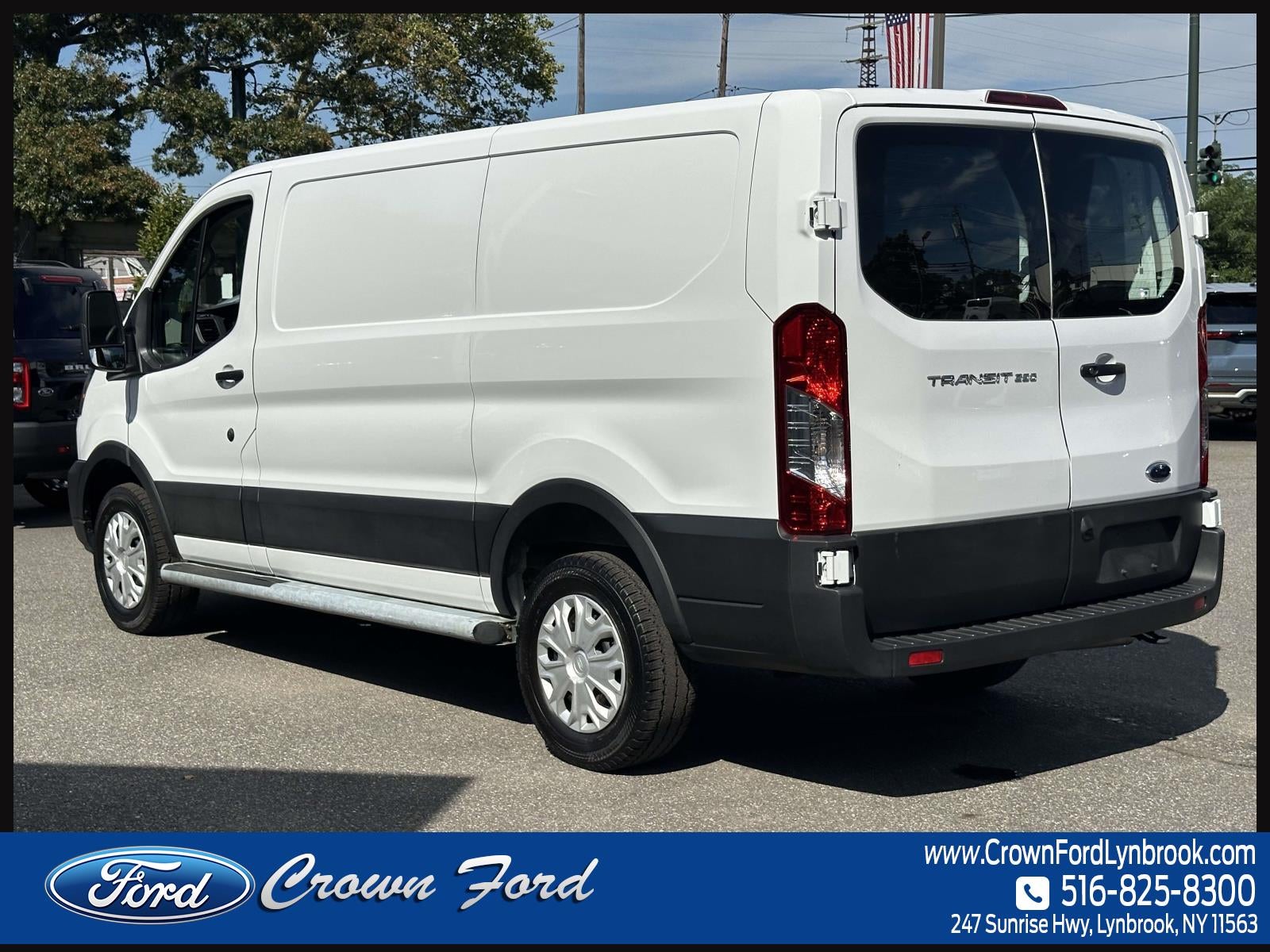 2025 Ford Transit Cargo Van T-250 130 Low Rf 9070 GVWR RWD
