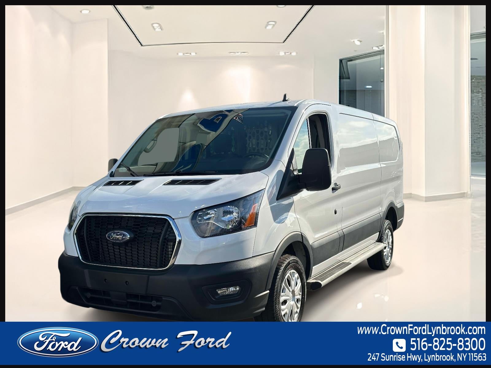 2025 Ford Transit Cargo Van T-250 130 Low Rf 9070 GVWR RWD