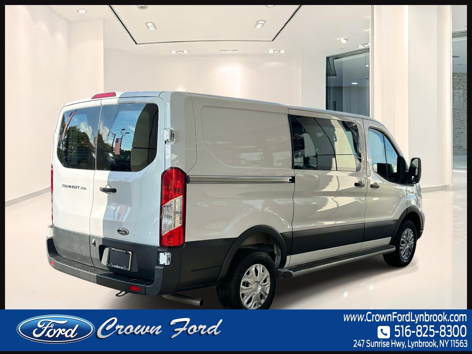 2025 Ford Transit Cargo Van T-250 130 Low Rf 9070 GVWR RWD