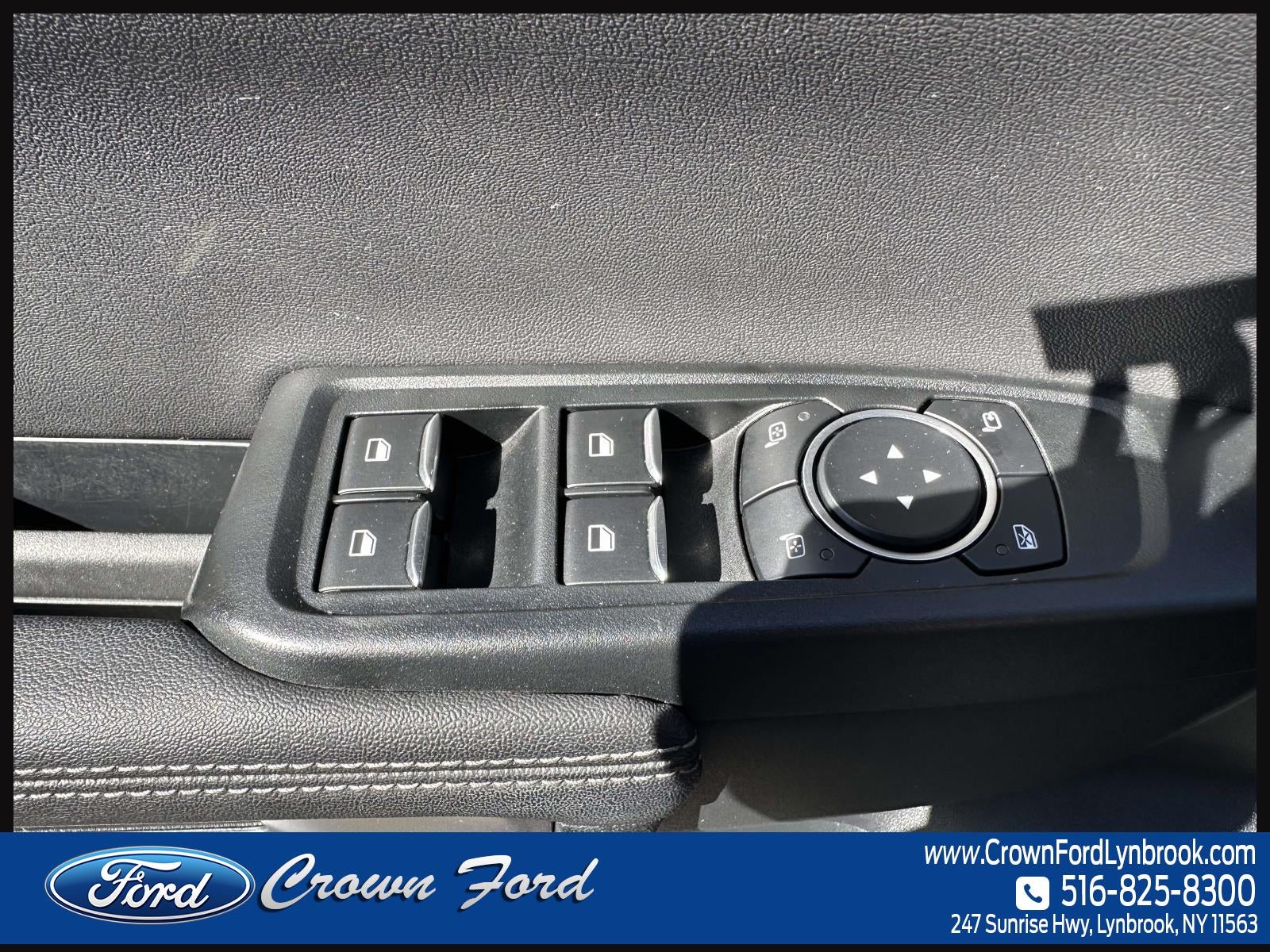 2024 Ford Ranger LARIAT 4WD SuperCrew 5' Box