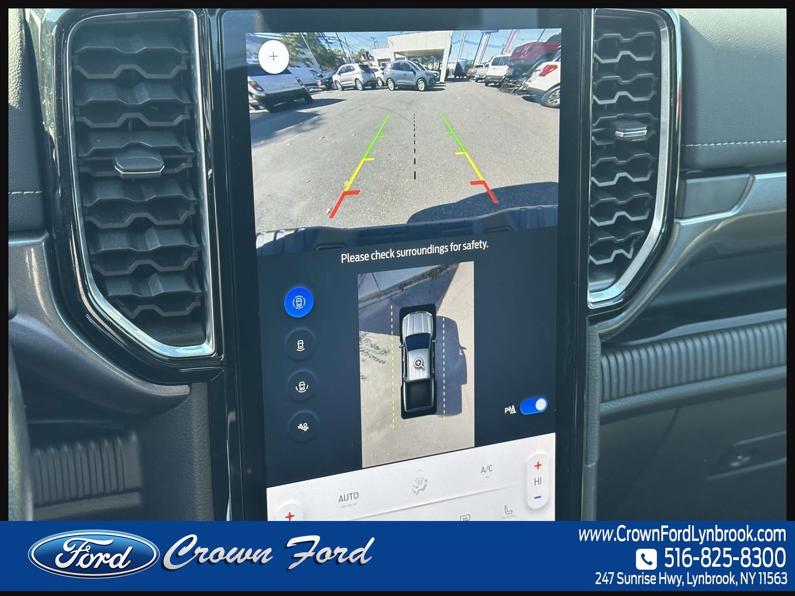 2024 Ford Ranger LARIAT 4WD SuperCrew 5' Box