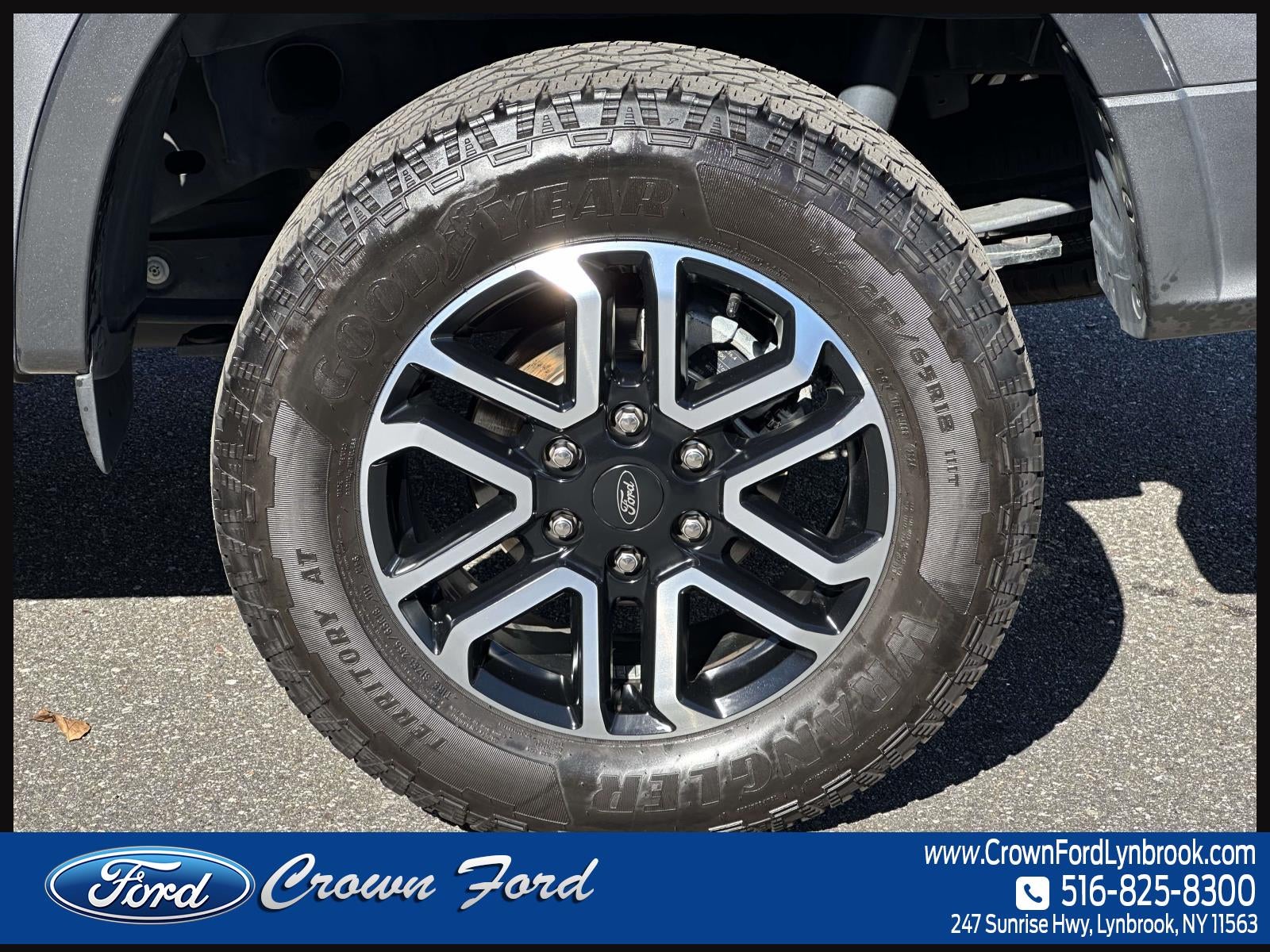 2024 Ford Ranger LARIAT 4WD SuperCrew 5' Box