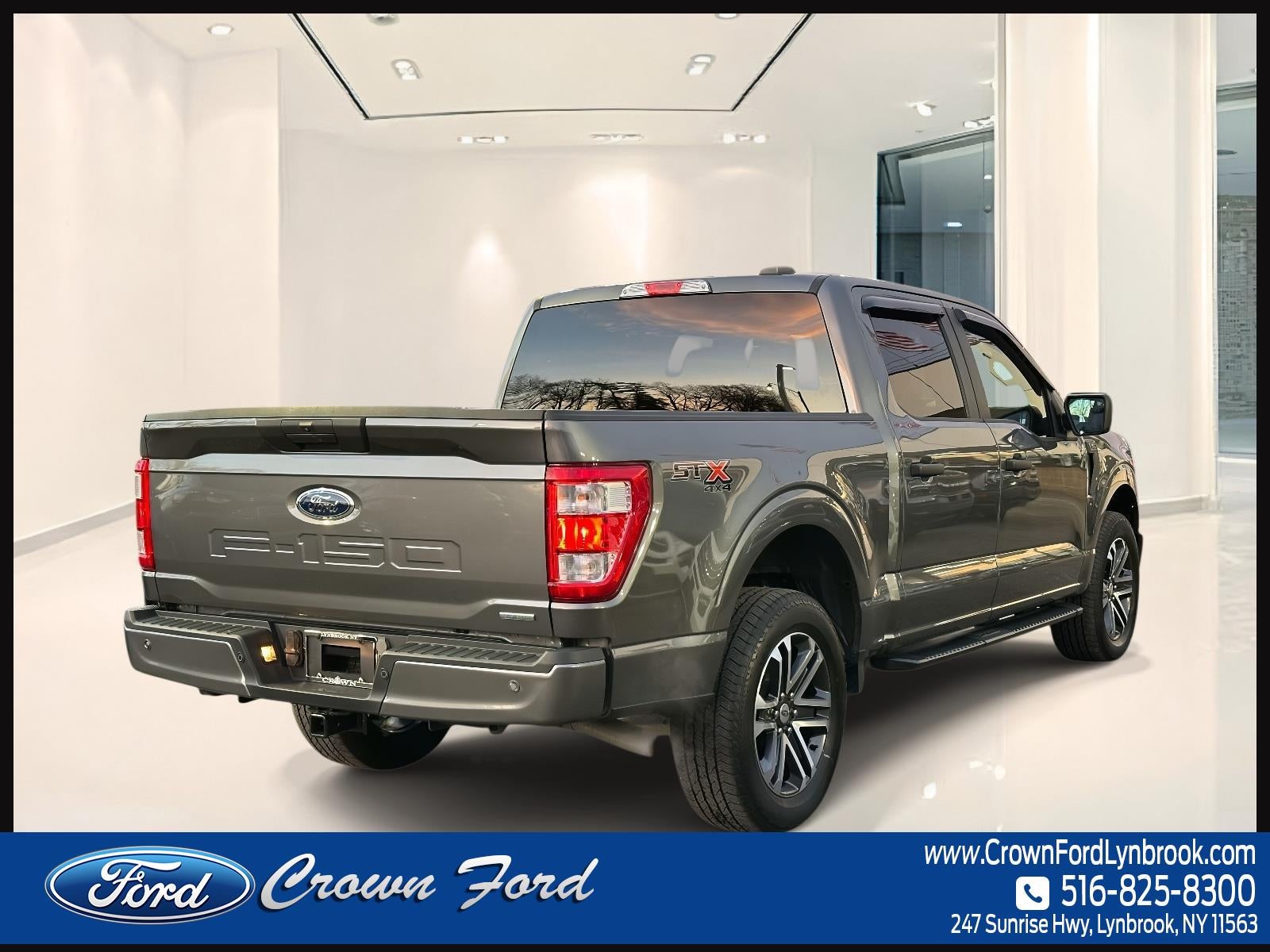2023 Ford F-150 XL 4WD SuperCrew 5.5' Box