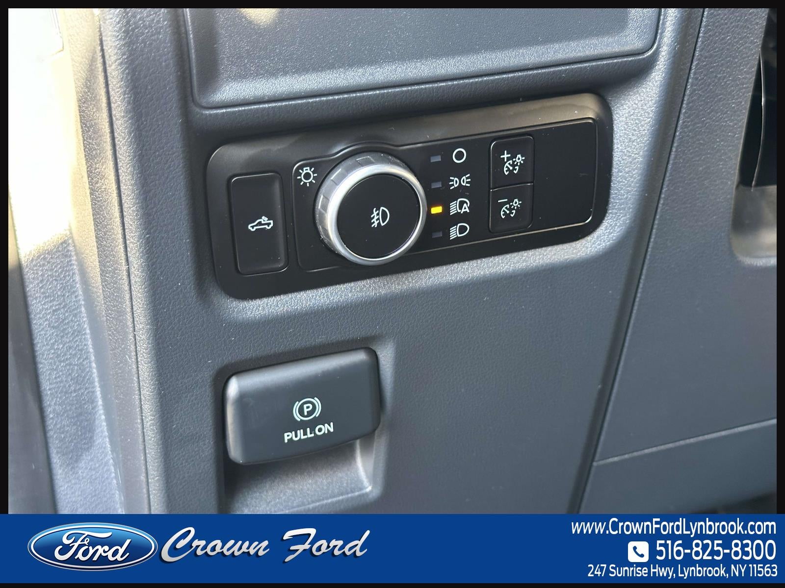 2023 Ford F-150 XL 4WD SuperCrew 5.5' Box