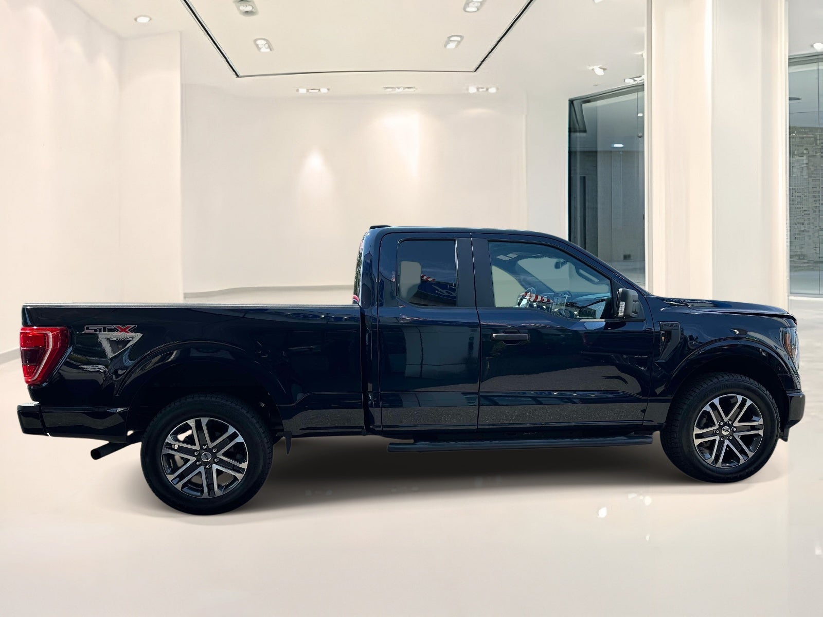 2023 Ford F-150 XL 4WD SuperCab 6.5' Box