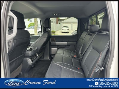 2022 Ford F-150 LARIAT 4WD SuperCrew 5.5' Box