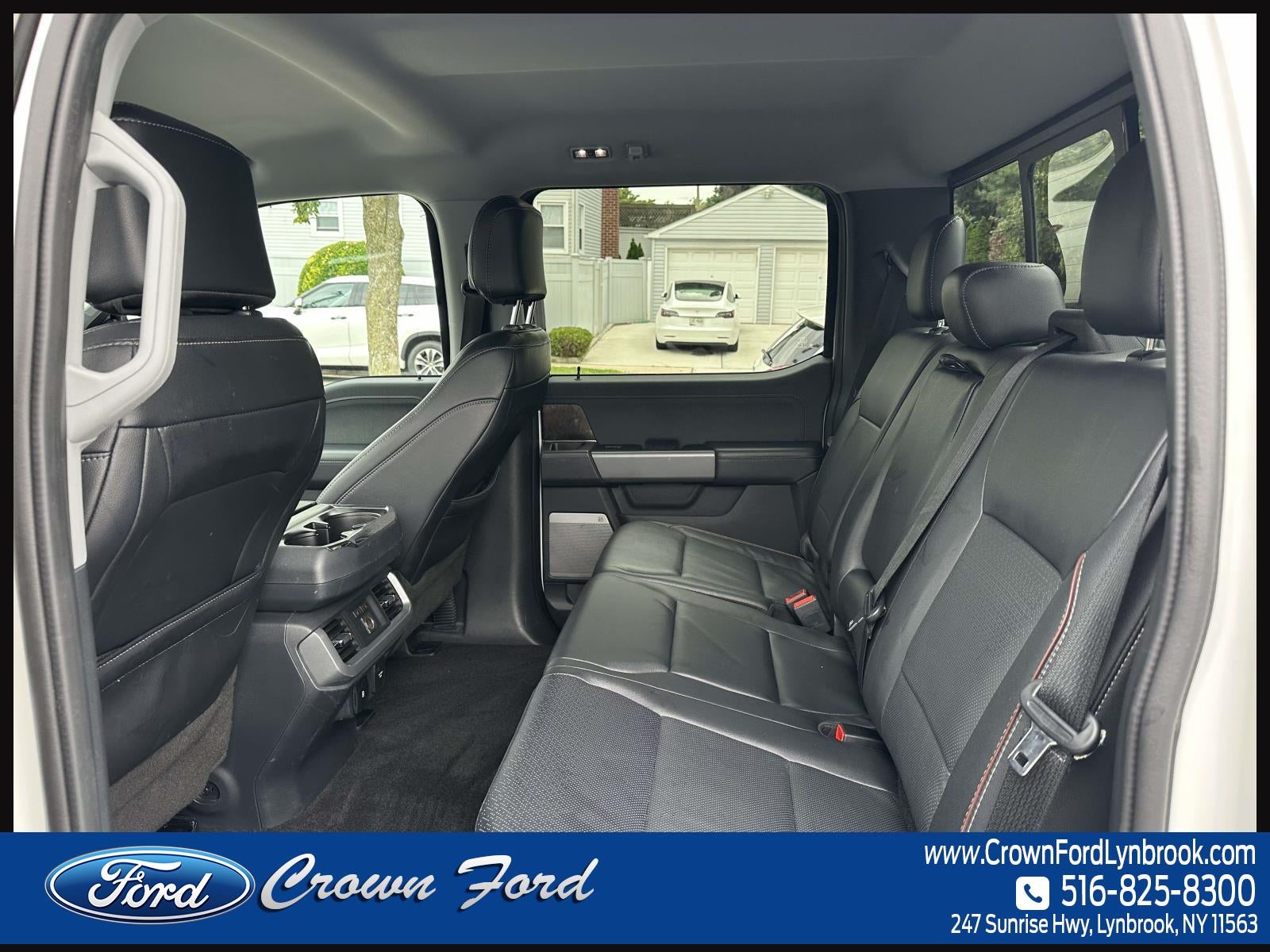 2022 Ford F-150 LARIAT 4WD SuperCrew 5.5' Box