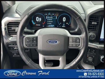 2022 Ford F-150 LARIAT 4WD SuperCrew 5.5' Box