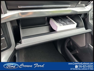 2022 Ford F-150 LARIAT 4WD SuperCrew 5.5' Box