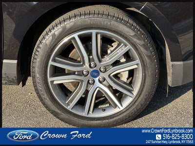 2022 Ford Edge Titanium AWD